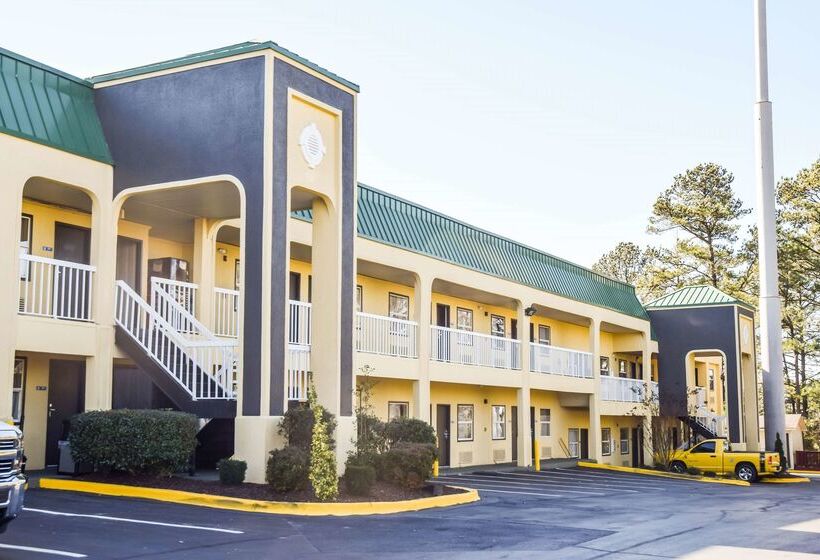 호텔 Best Western Fairwinds Inn