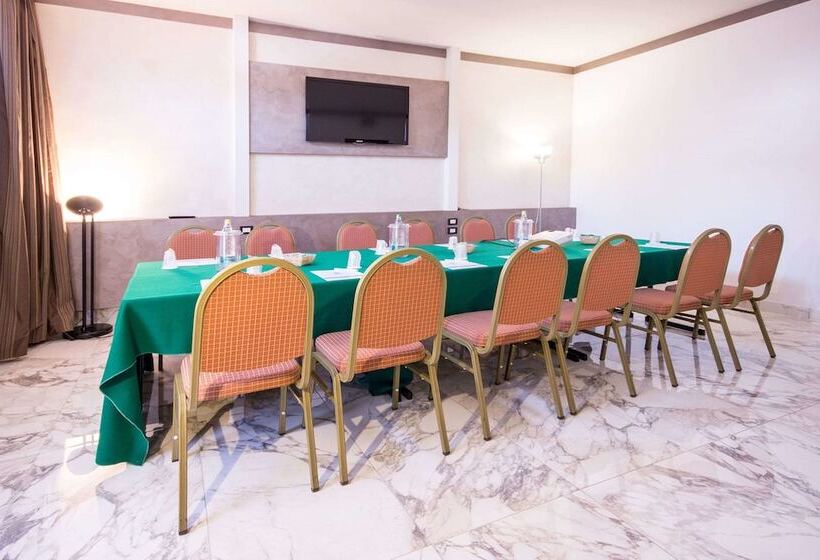 فندق Best Western  Modena District