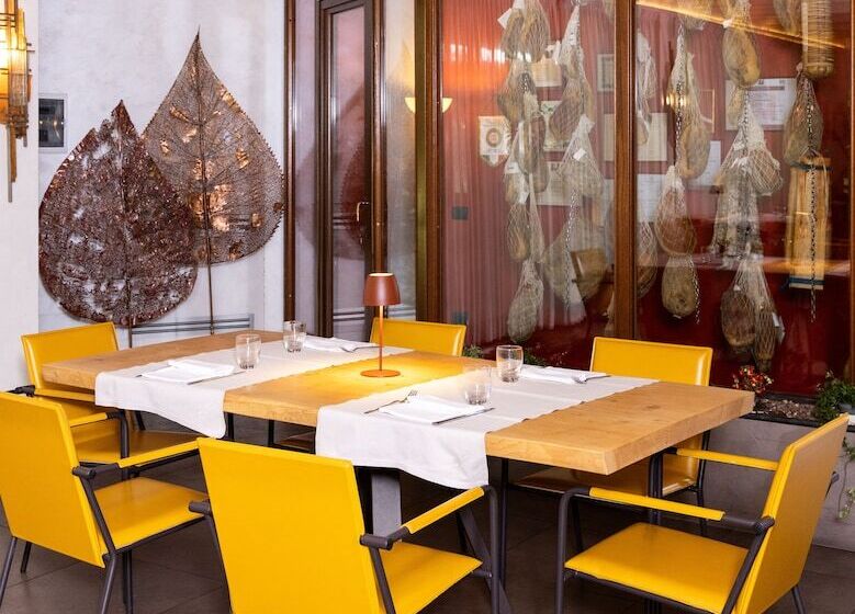 فندق Best Western  Modena District