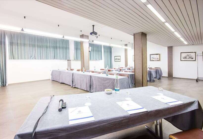 فندق Best Western  Modena District