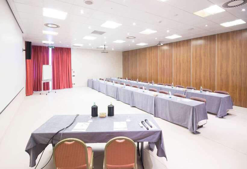 فندق Best Western  Modena District