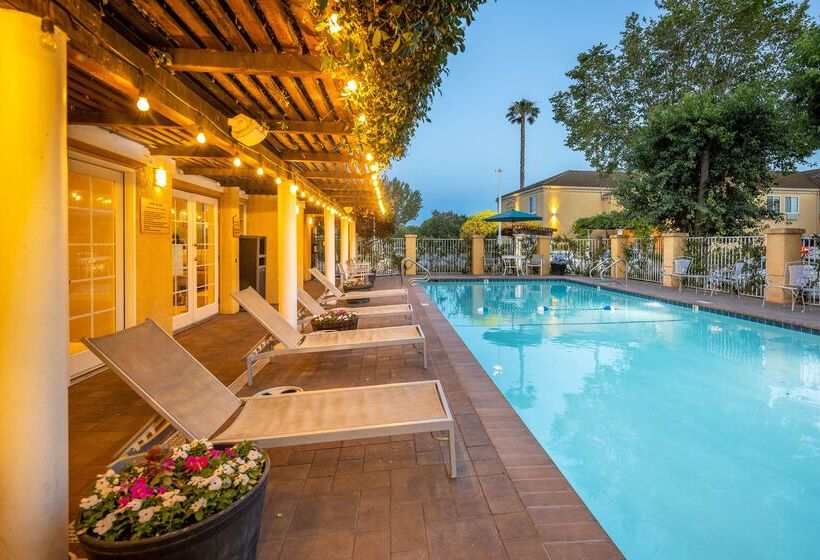 호텔 Best Western Plus Dixon Davis