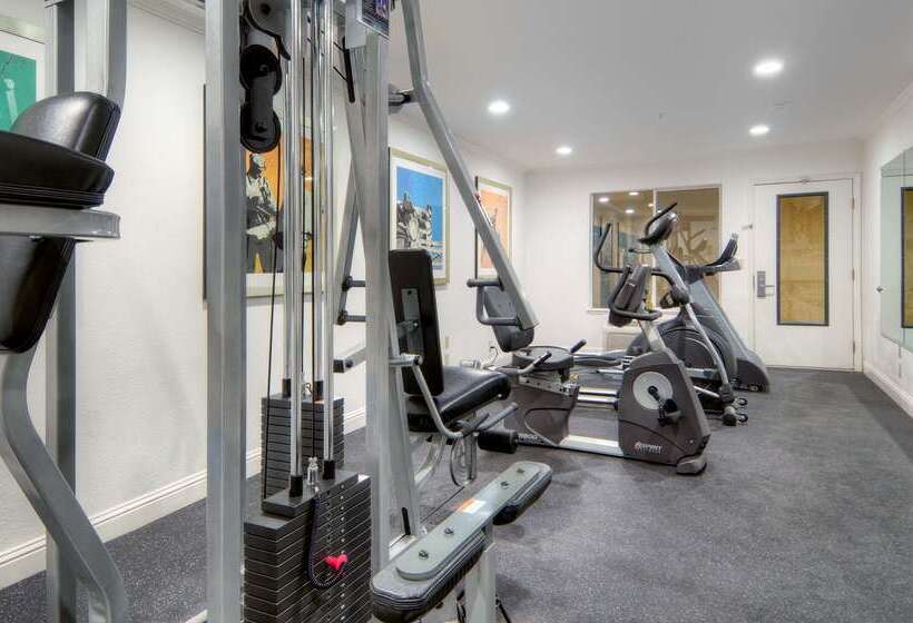 호텔 Best Western Plus Dixon Davis