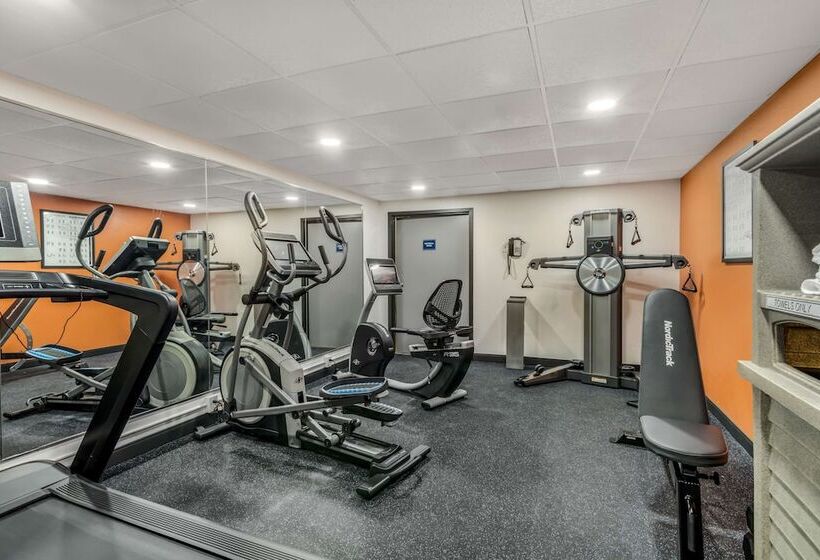 ホテル Best Western Statesville Inn