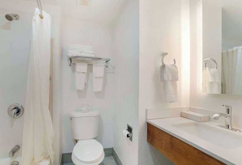 ホテル Best Western Statesville Inn