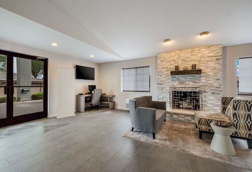 בית מלון כפרי Best Western Sunrise Inn