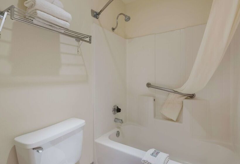 בית מלון כפרי Best Western Sunrise Inn