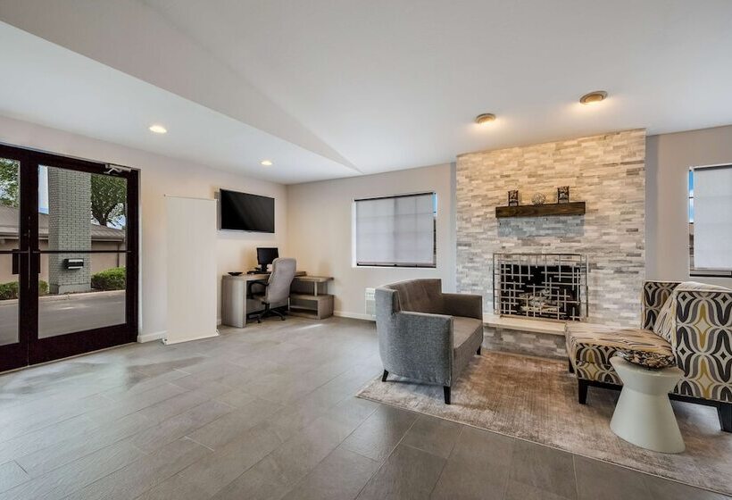 בית מלון כפרי Best Western Sunrise Inn