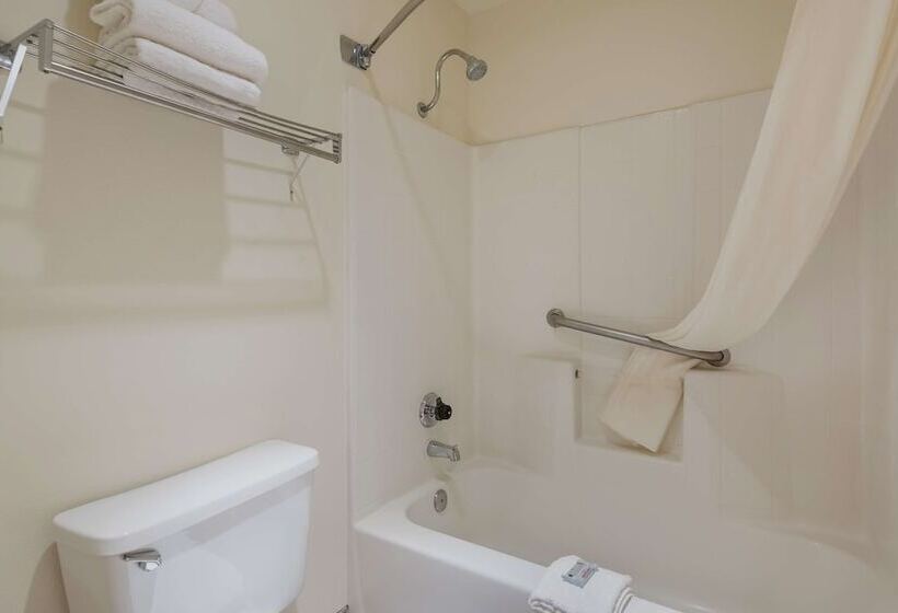 בית מלון כפרי Best Western Sunrise Inn