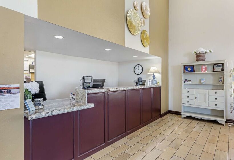 هتل Best Western Superstition Springs Inn