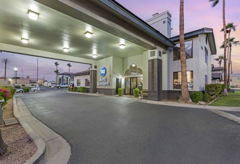 هتل Best Western Superstition Springs Inn