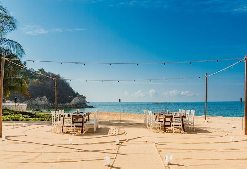 ホテル Camino Real Zaashila Huatulco