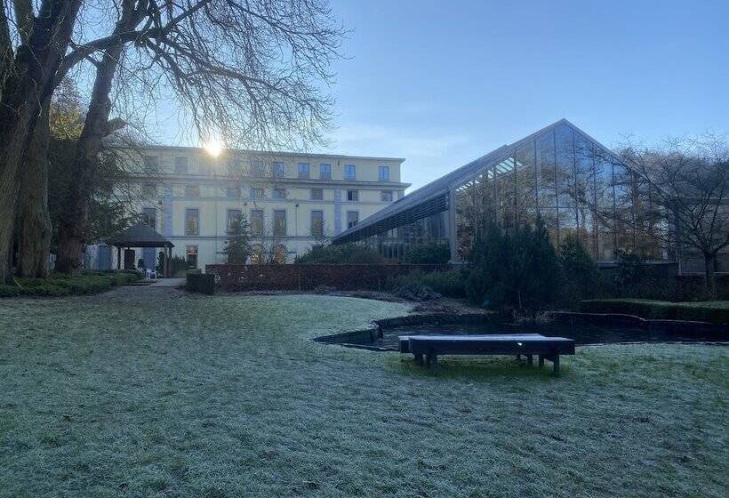 ホテル Castel De Pontalesse