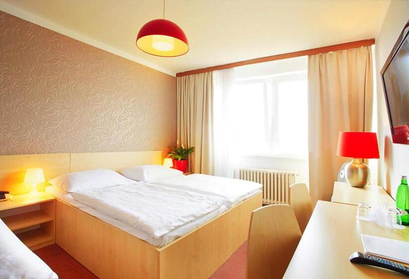 호텔 Charles Central