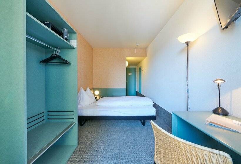 בית מלון כפרי City Am Bahnhof