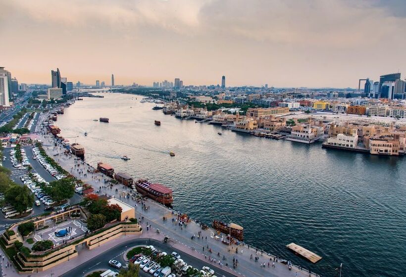 هتل Crowne Plaza Dubai Deira, An Ihg