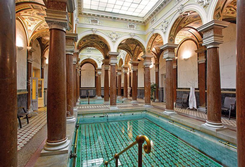 호텔 Danubius Health Spa Resort Centralni Lazne