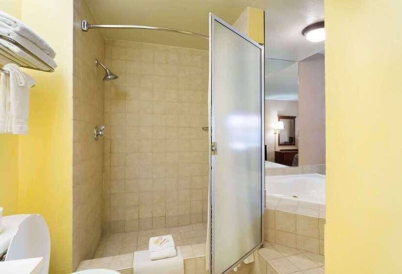 ホテル Days Inn By Wyndham Fontana / Rialto