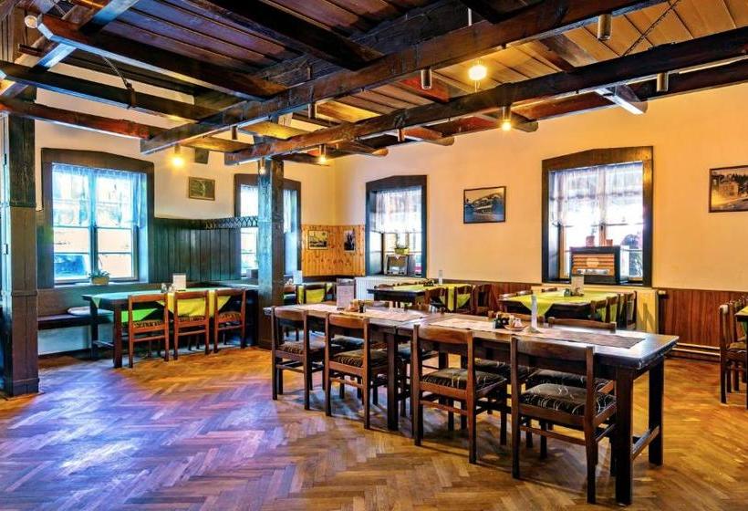 בית מלון כפרי Džbán