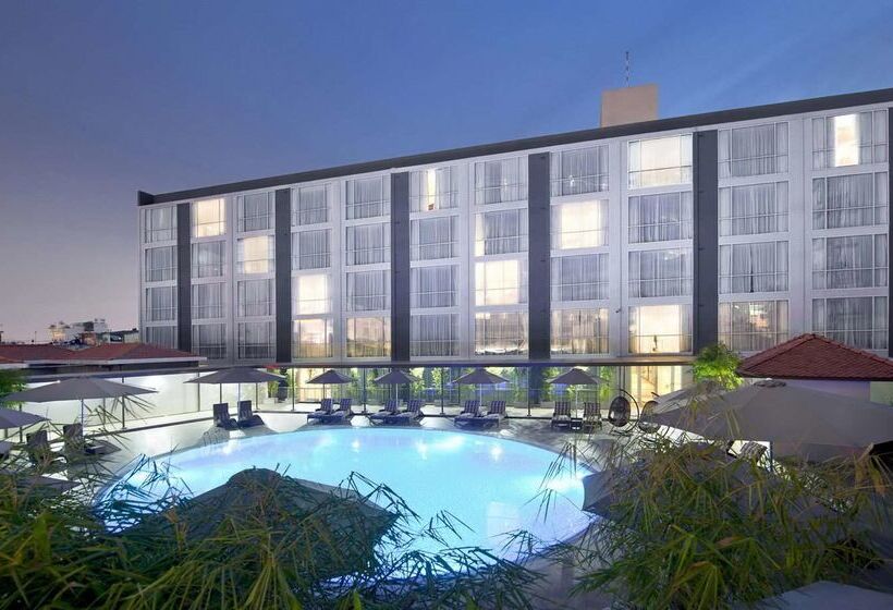 Eastin Grand Hotel Saigon