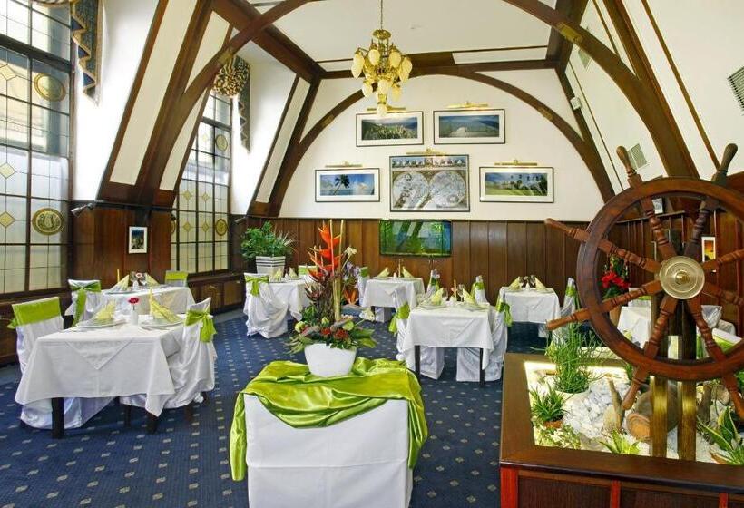 Ensana Hotel Pacifik