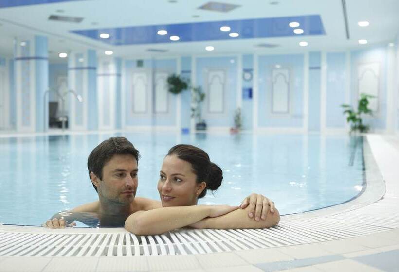 Ensana Hotel Pacifik