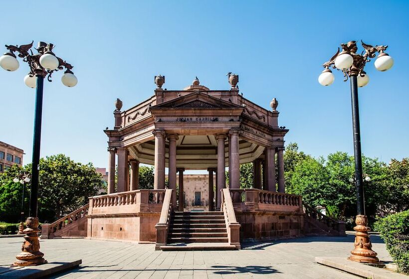 فندق Fiesta Inn San Luis Potosi Glorieta Juarez