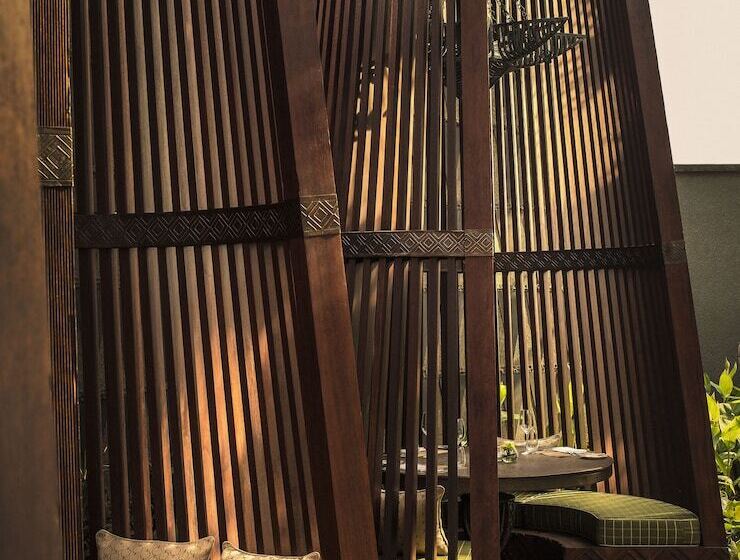 Four Seasons Hotel Jakarta