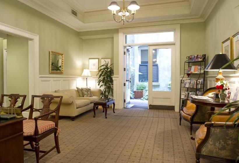 ホテル Fulton Lane Inn