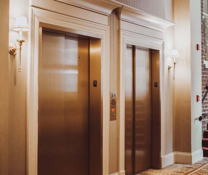 فندق General Morgan Inn