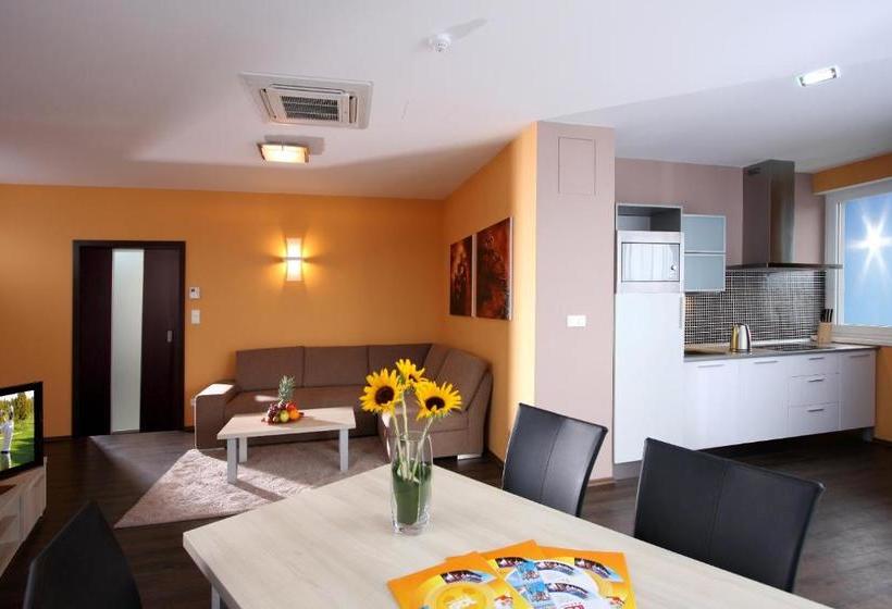 ホテル Gól Garni