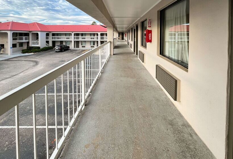 Motel 6 Abbeville, Al