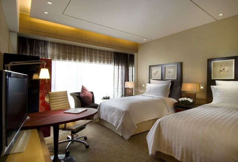هتل Hilton Beijing