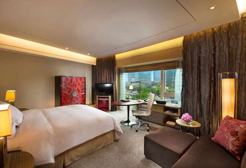 هتل Hilton Beijing