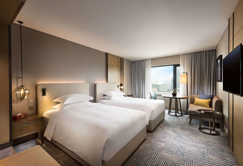 هتل Hilton Beijing