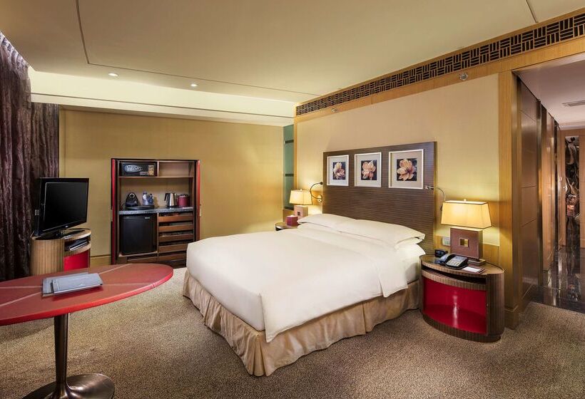 هتل Hilton Beijing