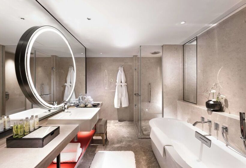 هتل Hilton Beijing