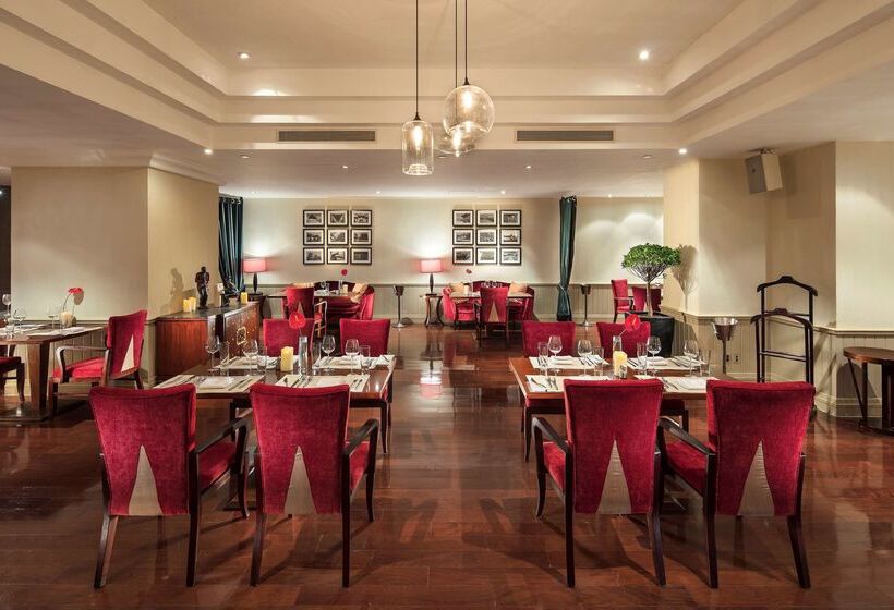 هتل Hilton Beijing