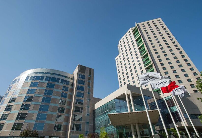هتل Hilton Beijing