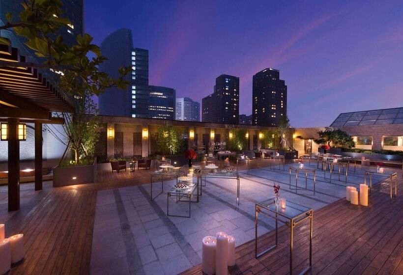 هتل Hilton Beijing