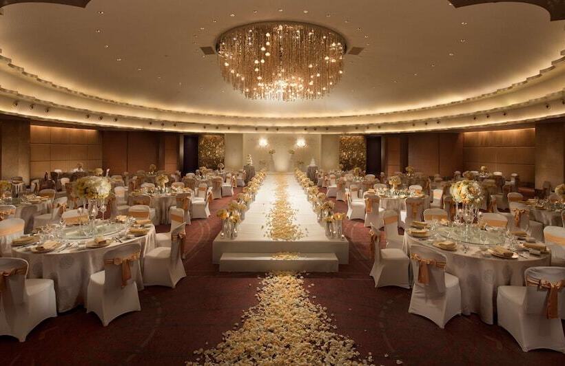 هتل Hilton Beijing