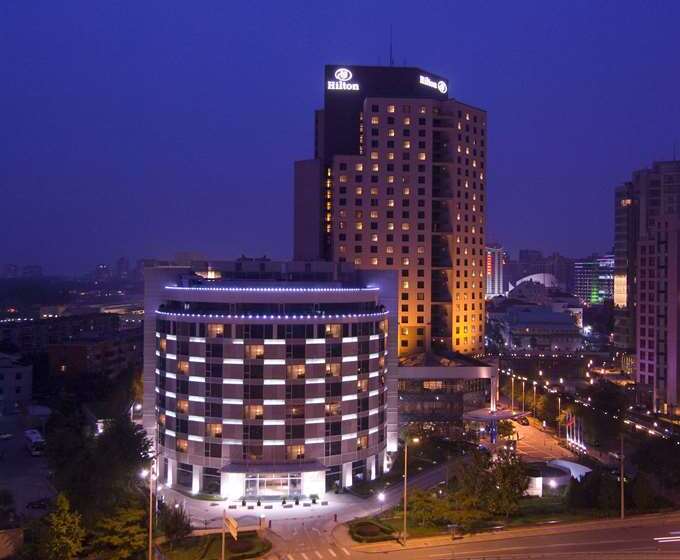 هتل Hilton Beijing