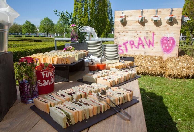 호텔 Hilton Munich Airport