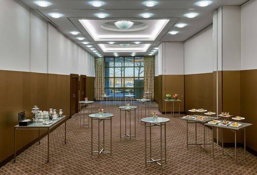 호텔 Hilton Munich Airport