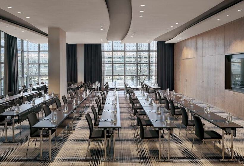 호텔 Hilton Munich Airport