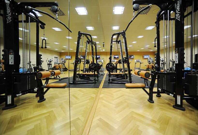 호텔 Hilton Munich Airport