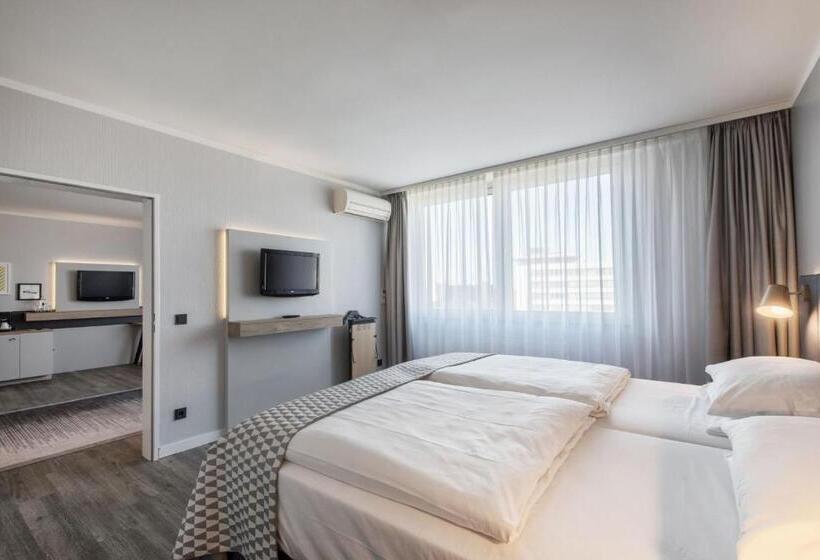 호텔 Holiday Inn Düsseldorf Neuss, Ein Ihg