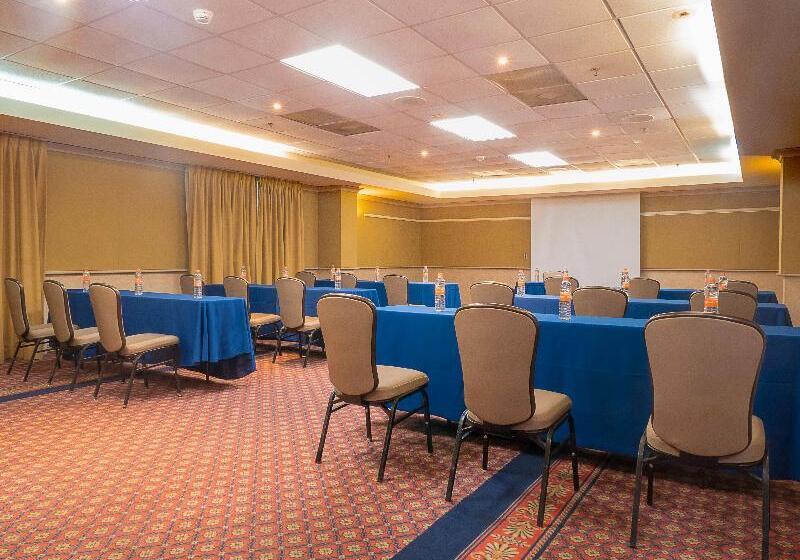 فندق Holiday Inn Express   Monterrey   Tecnologico, An Ihg