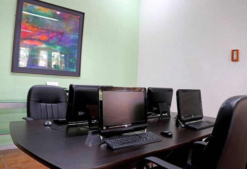 فندق Holiday Inn La Piedad, An Ihg