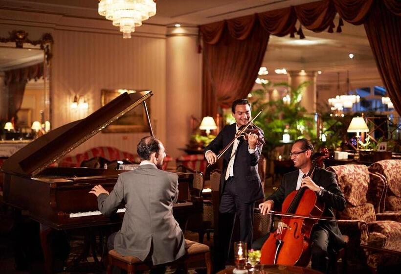 هتل Europe Huis Ten Bosch